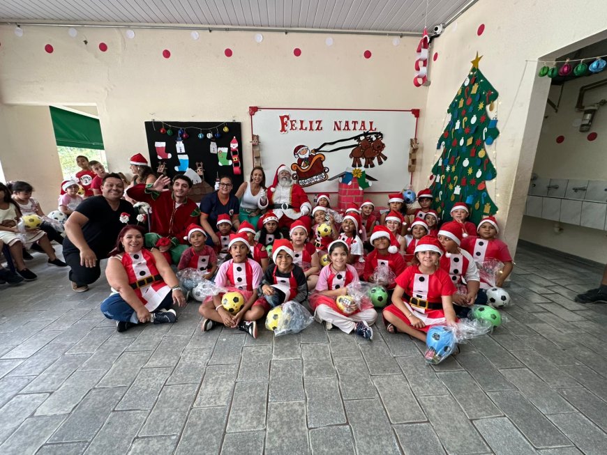 Fundo Social de Solidariedade leva Papai Noel às crianças de Serra Negra